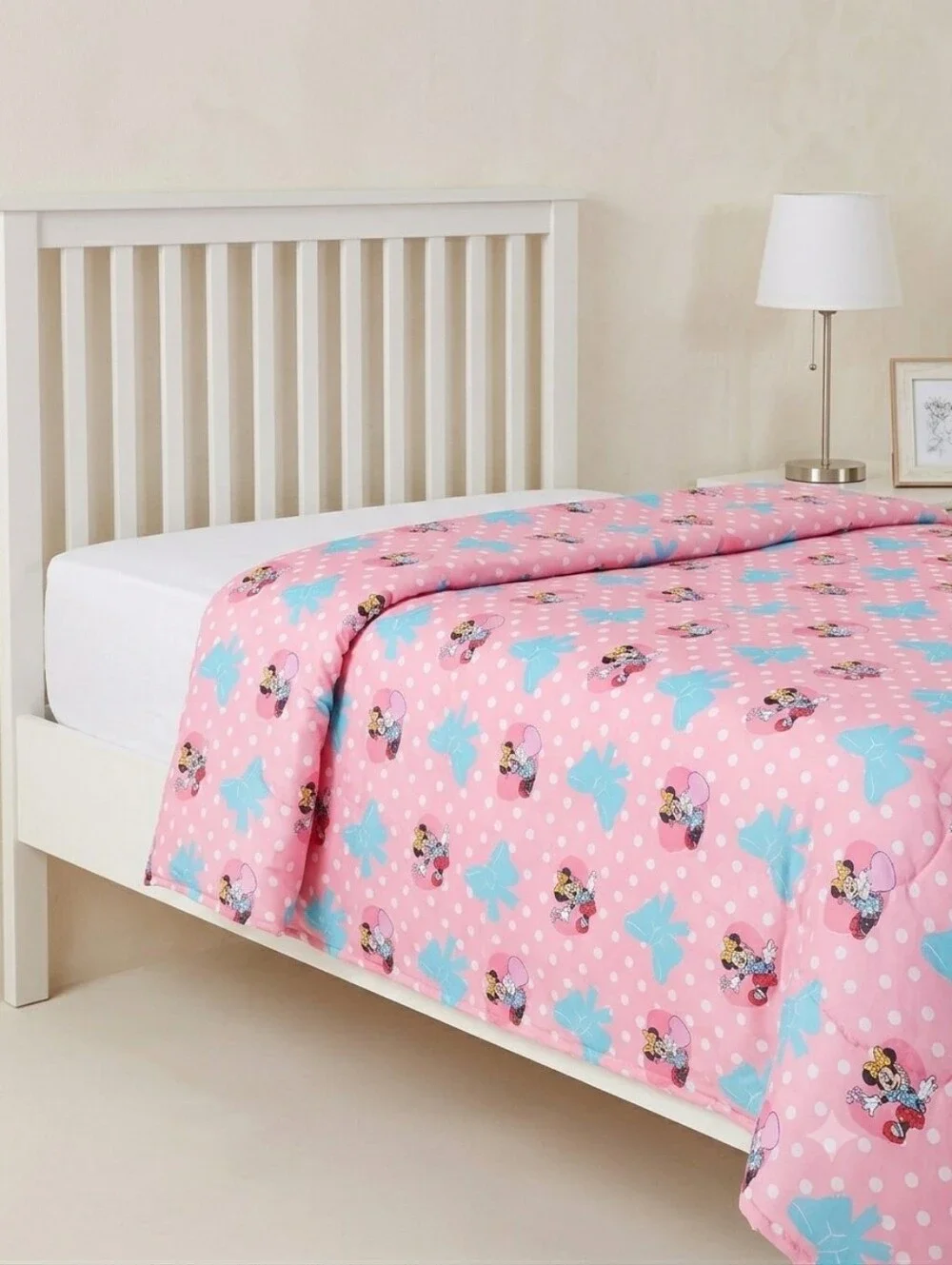 Walt Disney Minnie Mouse Kids Pink Character Polka Dot Twin Size Comforter